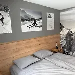 Large 1 Bedroom - Free Parking - Dream Views- Apartament