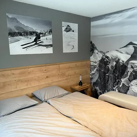 Apartment Large 1 Bedroom - Free Parking - Dream Views- *